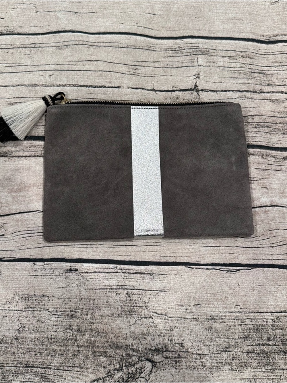Kempton Gray Leather Medium Pouch with Silver Center Stripe & Tassel ~8.5”x6”